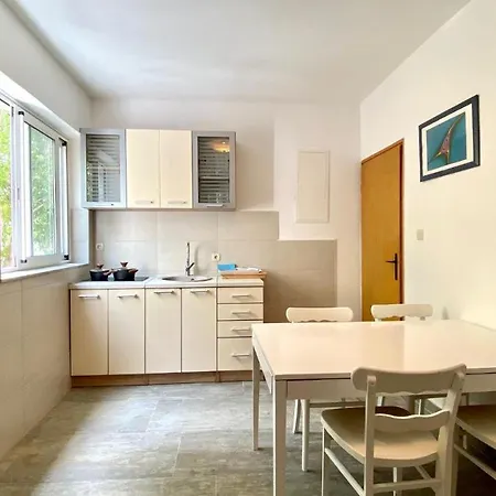 House Limoni Apartment Barbat na Rabu