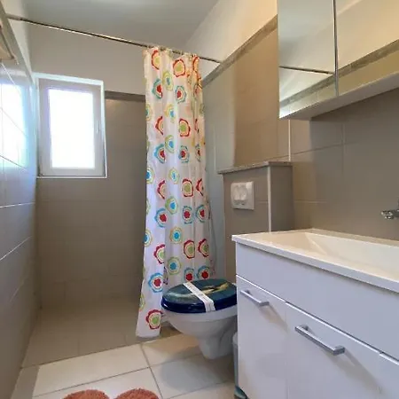 House Limoni Barbat na Rabu